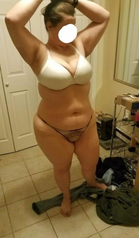 Myprettywifesfeet nude leaked OnlyFans photo #20