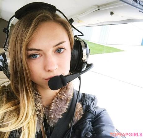 Becca_aviatrix nude leaked OnlyFans photo #116