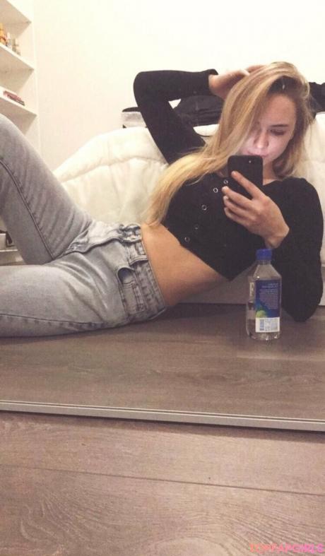 Becca_aviatrix nude leaked OnlyFans photo #117