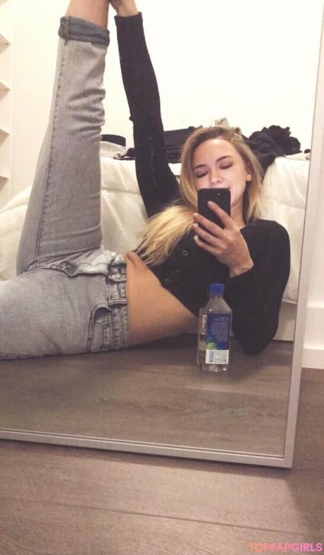 Becca_aviatrix nude leaked OnlyFans photo #118