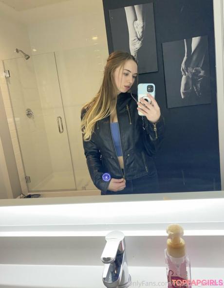 Becca_aviatrix nude leaked OnlyFans photo #14