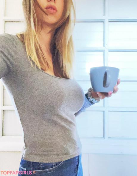 Becca_aviatrix nude leaked OnlyFans photo #32