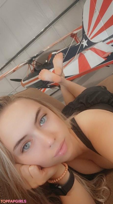 Becca_aviatrix nude leaked OnlyFans photo #66