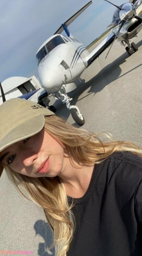Becca_aviatrix nude leaked OnlyFans photo #68