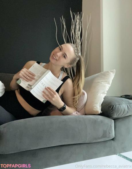 Becca_aviatrix nude leaked OnlyFans photo #7