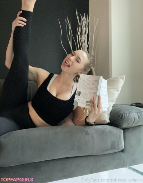 Becca_aviatrix nude leaked OnlyFans photo #8