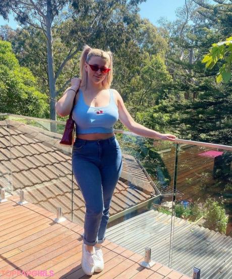 Bec nude leaked OnlyFans photo #25