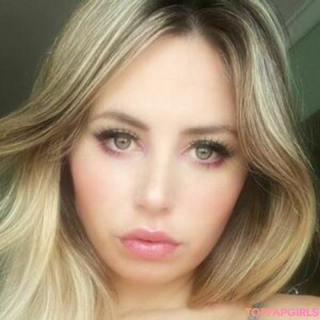 Deinaflow_ nude leaked OnlyFans photo #43