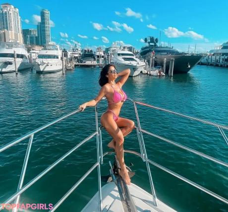 Lucia nude leaked OnlyFans photo #15