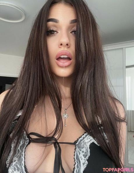 Aliia nude leaked OnlyFans photo #3