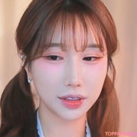 Eunyoung nude leaked OnlyFans photo #8