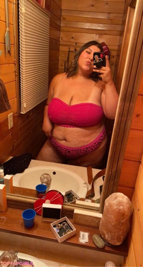 Bbw nude leaked OnlyFans pic