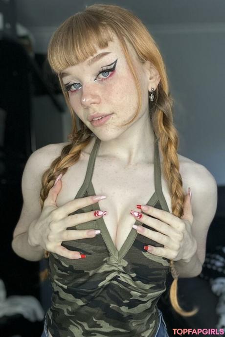 Pocketpixxie nude leaked OnlyFans photo #2