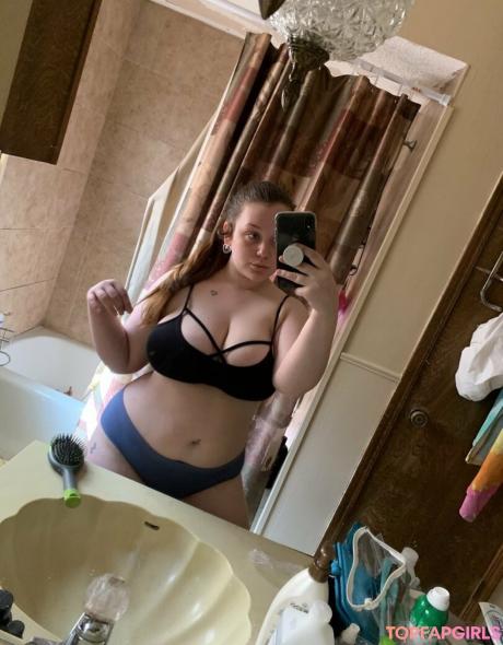 Sluttylilrose nude leaked OnlyFans photo #225