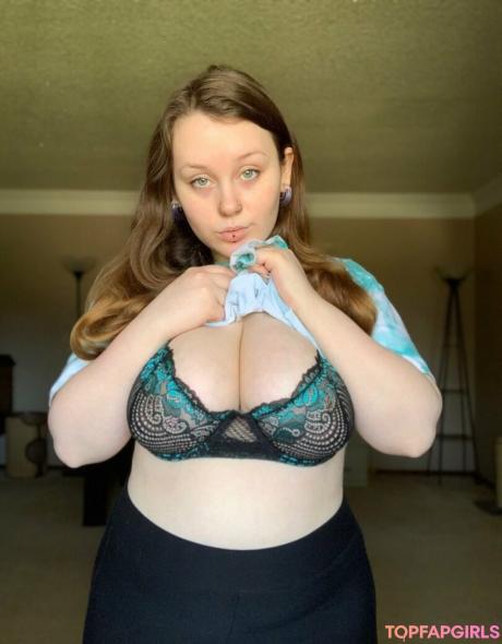 Sluttylilrose nude leaked OnlyFans photo #85