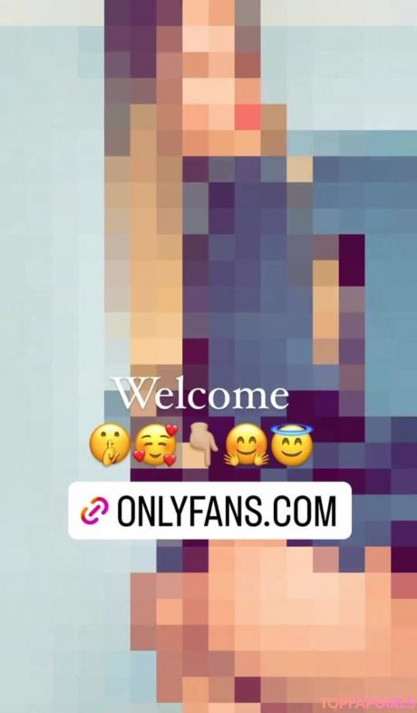 Karina nude leaked OnlyFans photo #3