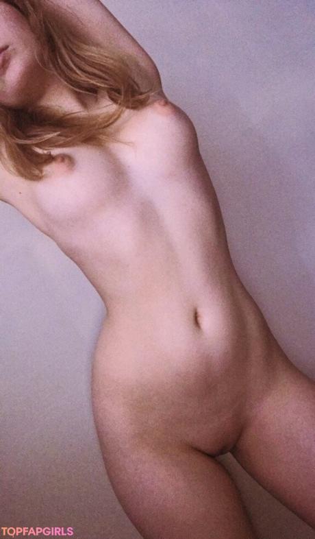 PetiteAlexis nude leaked OnlyFans photo #10