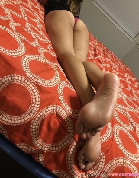 Sole nude leaked OnlyFans photo #12