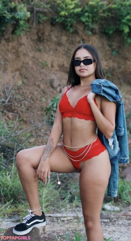 Gabriela nude leaked OnlyFans photo #2