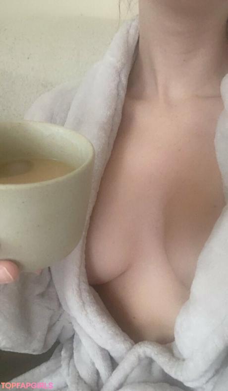 Itssie nude leaked OnlyFans photo #18