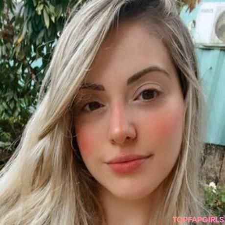Bianquinha182 nude leaked OnlyFans photo #6