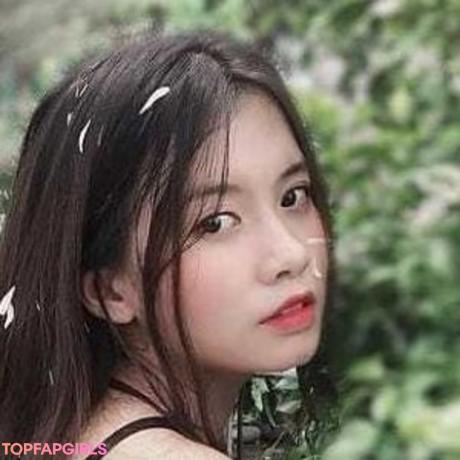 YiYi nude leaked OnlyFans photo #7