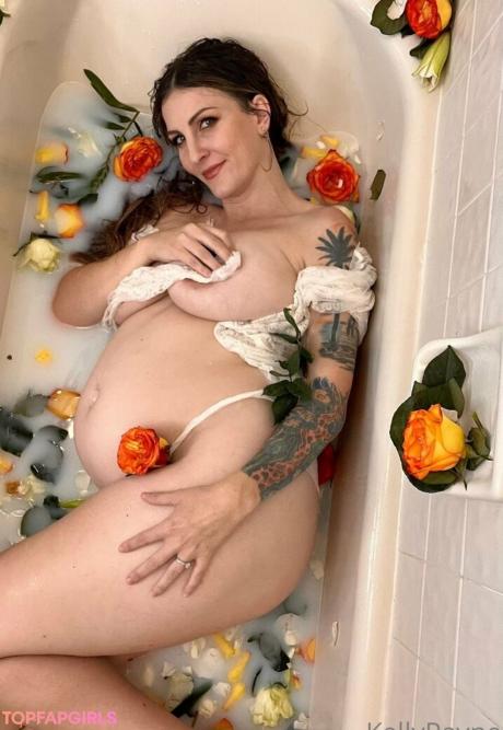 Kellypayne nude leaked OnlyFans photo #4