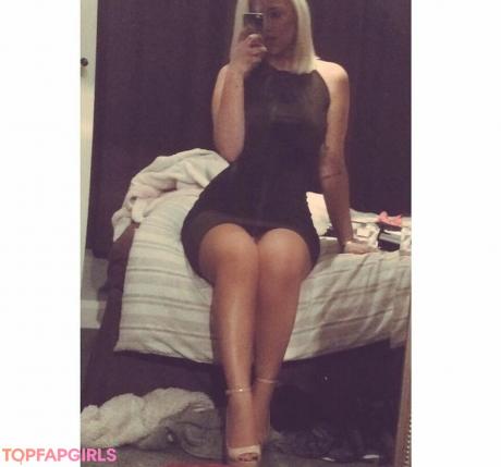 Bethany nude leaked OnlyFans photo #8
