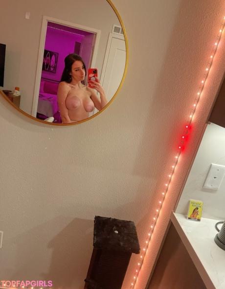 Steffanie nude leaked OnlyFans photo #25