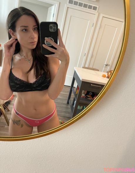 Steffanie nude leaked OnlyFans photo #6