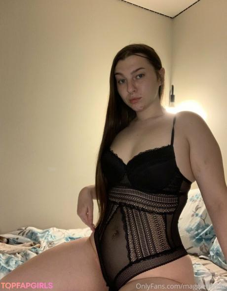 Maggierayelle nude leaked OnlyFans photo #20