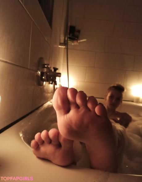 Emmyfeetandsocks nude leaked OnlyFans photo #36