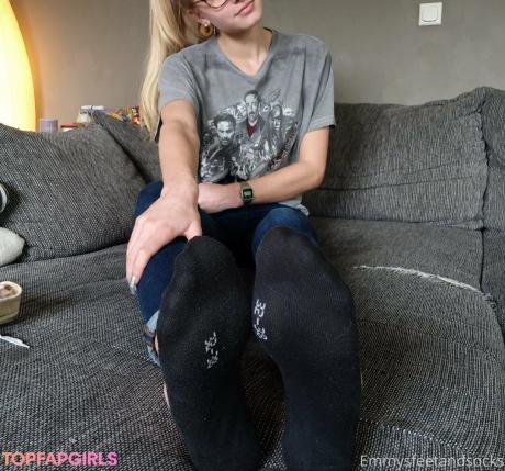 Emmyfeetandsocks nude leaked OnlyFans photo #41
