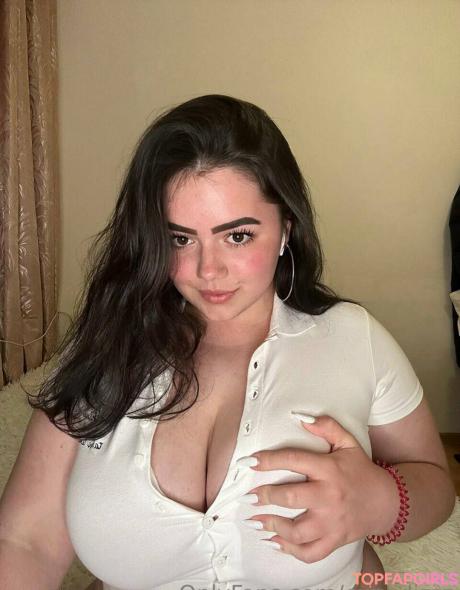 Curvylizzz nude leaked OnlyFans photo #30