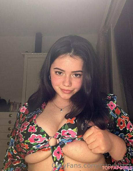 Curvylizzz nude leaked OnlyFans photo #34