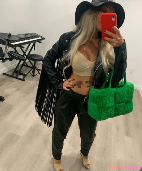 Ericka nude leaked OnlyFans photo #14