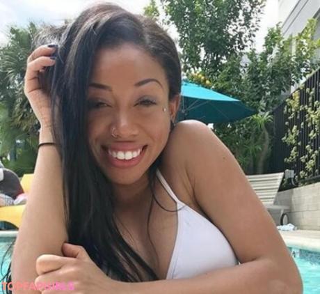 Ericka nude leaked OnlyFans photo #4