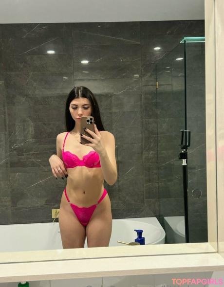 Littleleahxo nude leaked OnlyFans photo #15