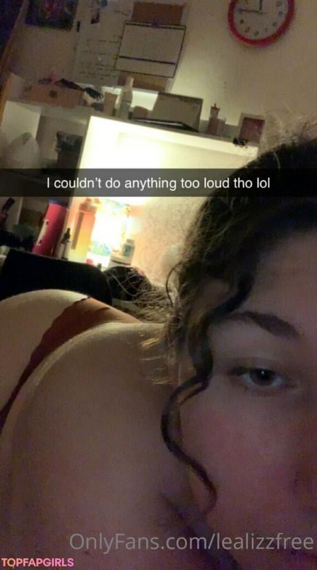 Lealizzfree nude leaked OnlyFans photo #2