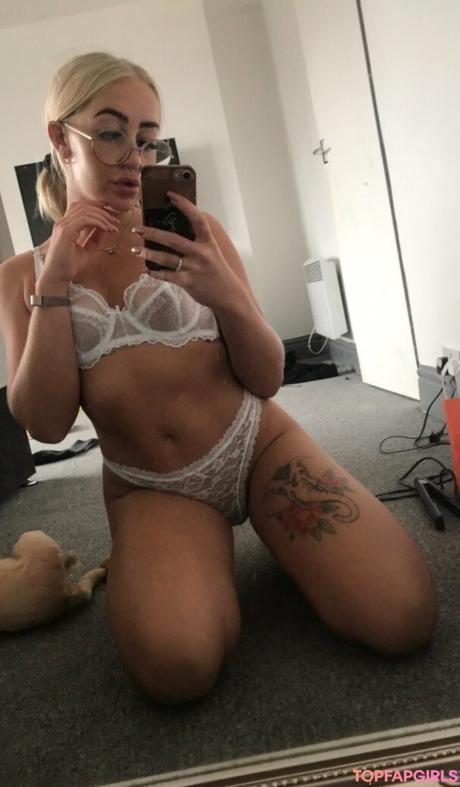 Brittany nude leaked OnlyFans photo #10