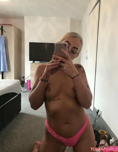 Brittany nude leaked OnlyFans photo #38