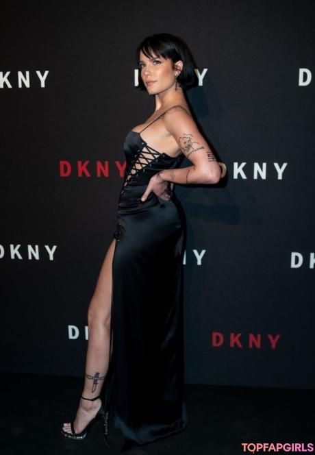 Halsey nude leaked OnlyFans photo #161