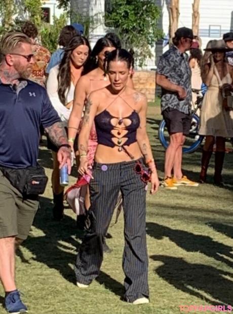 Halsey nude leaked OnlyFans photo #180