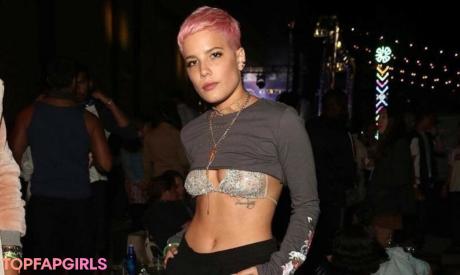 Halsey nude leaked OnlyFans photo #216