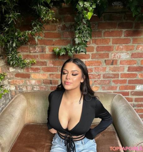 Shania nude leaked OnlyFans photo #4
