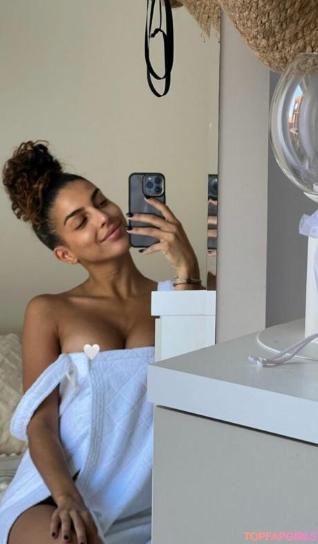 Zoe nude leaked OnlyFans photo #21