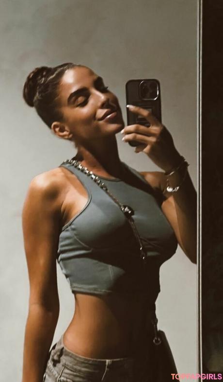 Zoe nude leaked OnlyFans photo #29