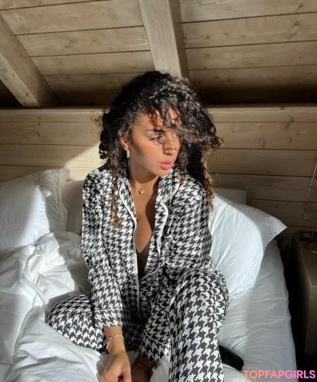 Zoe nude leaked OnlyFans photo #77
