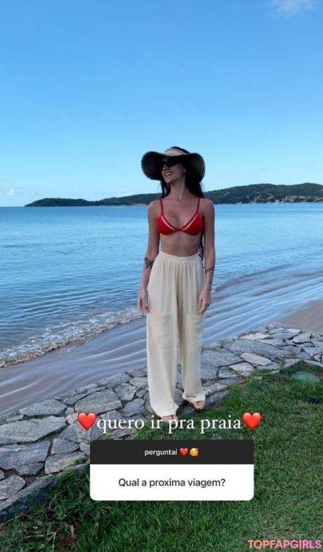 Mariana nude leaked OnlyFans photo #20