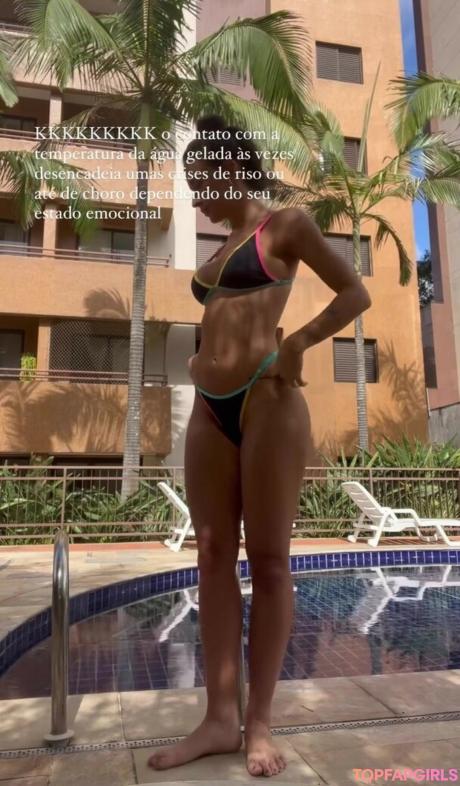 Mariana nude leaked OnlyFans photo #91
